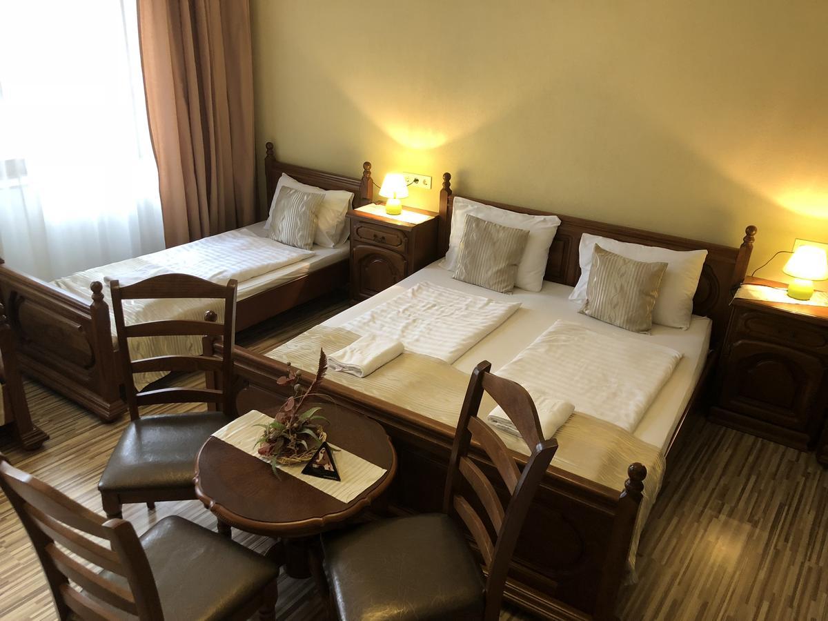 Mosoly Apartman Szeged Exterior photo